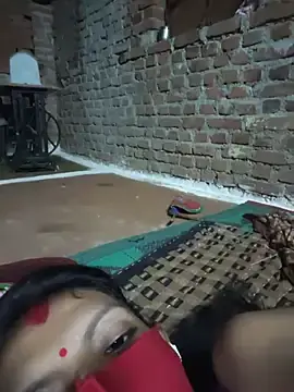 Anamikasaxyhot930  live sex cam