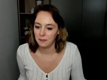 LawandaKeros  live sex cam