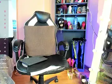 LiaTaylorr  live sex cam