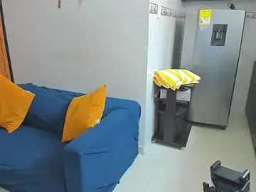 Yenifer_luna  live sex cam