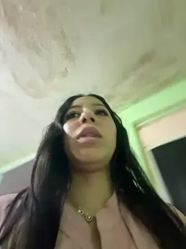 Kari_rive  live sex cam