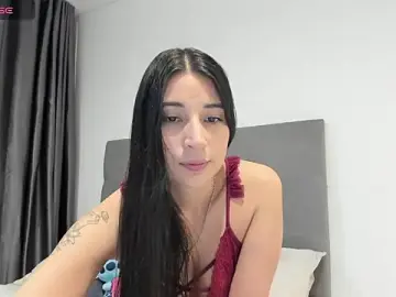 Lizzyluk_ch  live sex cam