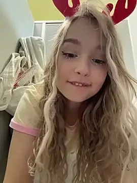 -teenytiny-  live sex cam