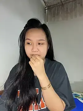 Almira6868  live sex cam