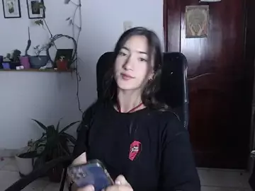 Amelie__88  live sex cam