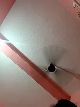 Cute-Swewty  live sex cam