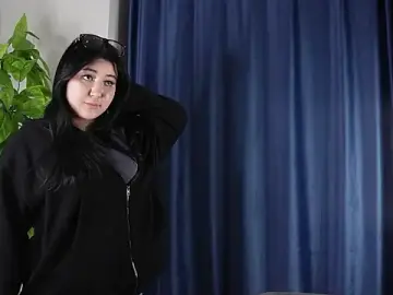 ElnaSharits  live sex cam