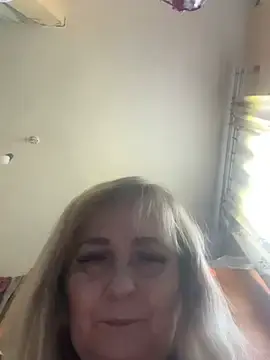Irina2909@xh  live sex cam