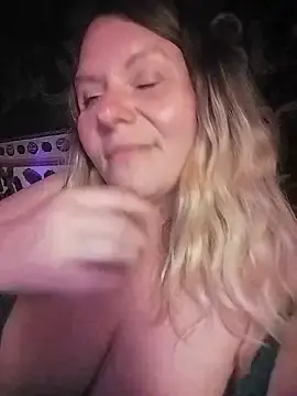 L-AN-A  live sex cam