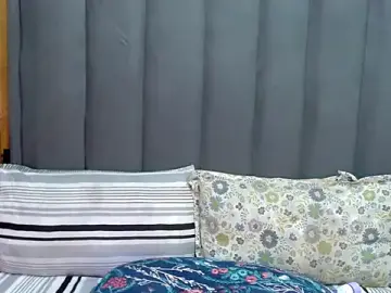 MrsMxx25  live sex cam