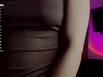 NerixalVire  live sex cam