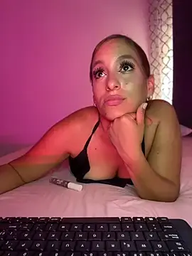 Valerycruzz  live sex cam