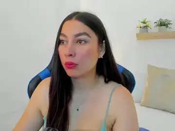 Bella_99_  live sex cam