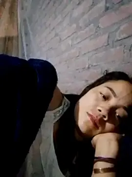 Molly-xx  live sex cam