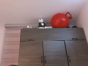 Selene_red_  live sex cam