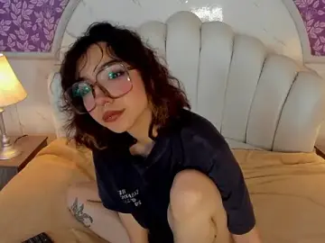 Kore_Springg  live sex cam