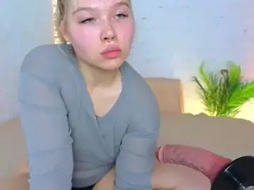 May_aster  live sex cam