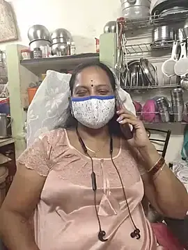 Salukutty  live sex cam