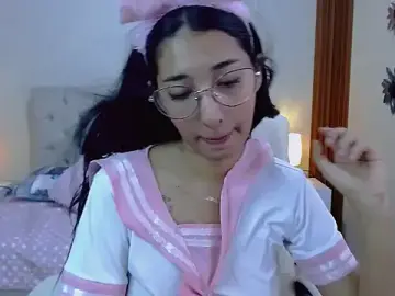 Starandheart  live sex cam
