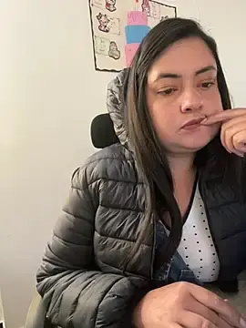 Antonella_Bernal_  live sex cam