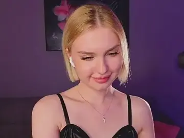 Eva_kiki  live sex cam