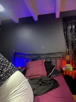 EvangelineLove_  live sex cam