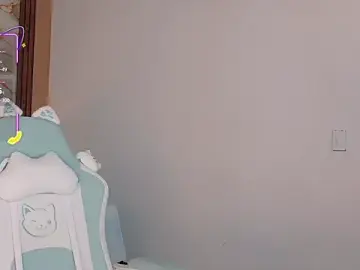 Ahvi_ebony  live sex cam