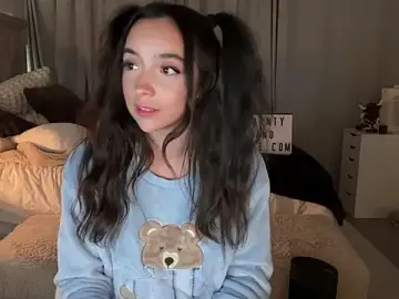 Emmyfawn  live sex cam
