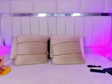 Iam_raven  live sex cam