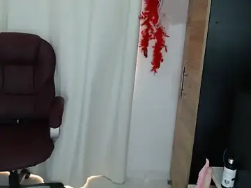 Leylazara  live sex cam