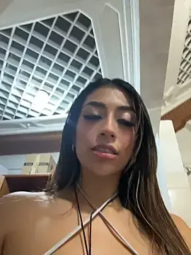 Atenea_cute21  live sex cam