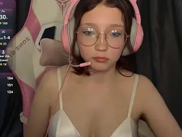 PiinkiAura  live sex cam