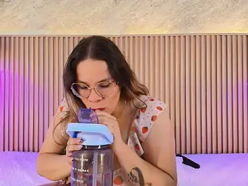 Big_tits_in_your_face  live sex cam
