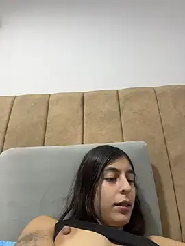 Cristel_17  live sex cam