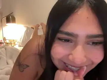 Mattbuny  live sex cam