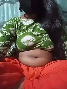 Laralina11  live sex cam