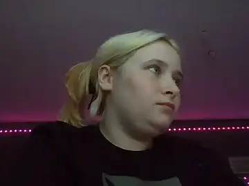Light_Luna  live sex cam