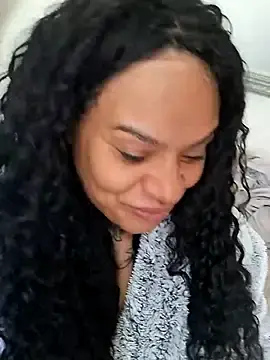 Solesensationxxx  live sex cam