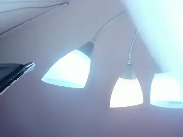 Red_moon_2  live sex cam