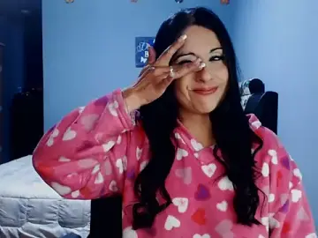 Sahtlove1  live sex cam