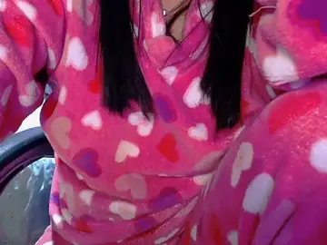 Sahtlove1  live sex cam