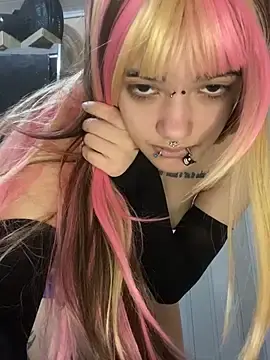 Vitorialua  live sex cam
