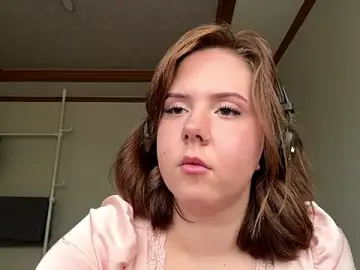 AmieOkuniewski  live sex cam