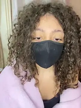 Ravennaxzx  live sex cam