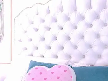 Sara_funy  live sex cam