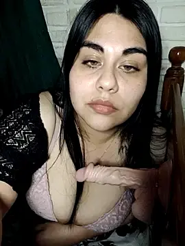 Sol_luvv  live sex cam
