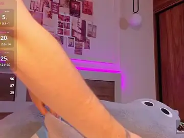 LunaXBaddie  live sex cam