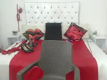 Sweetbigcatt  live sex cam