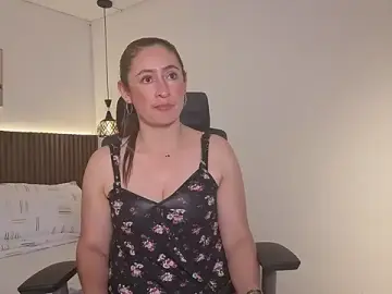 Kellygrace_vg  live sex cam