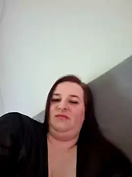Curvaceouscarla  live sex cam